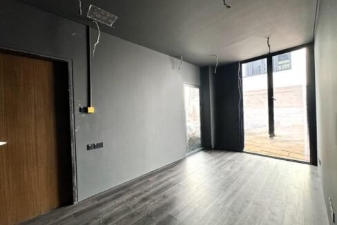 Brand-New-Designer-Terrace-in-Glasgow-Road-Houg(7)_2025-06-04_16-29-46