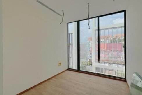 ⭐-D16-Near-MRT-Brand-New-3-Storey-Semi-D-⭐-Be(4)_2025-05-22_15-19-21